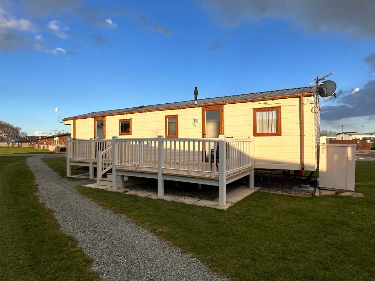 L76 Rickardos Holiday Lets Mablethorpe Exterior photo
