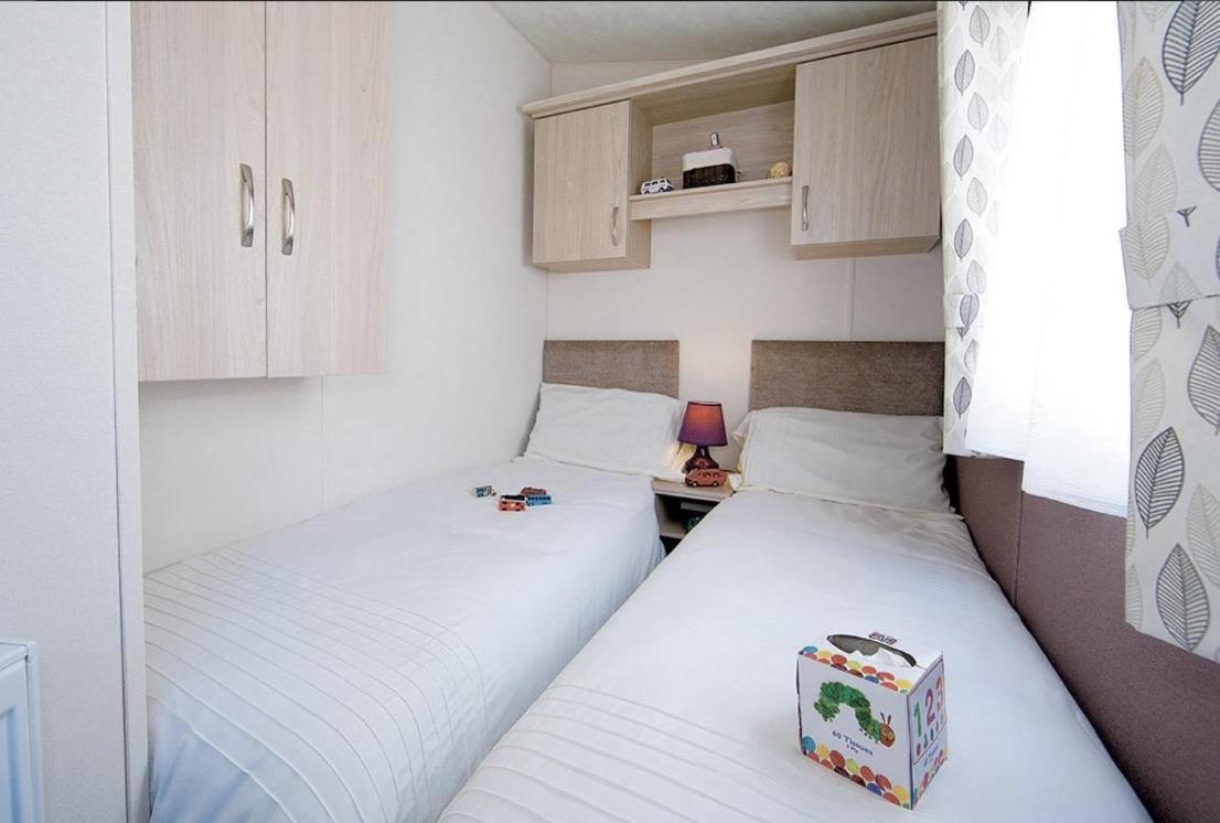 L76 Rickardos Holiday Lets Mablethorpe Exterior photo