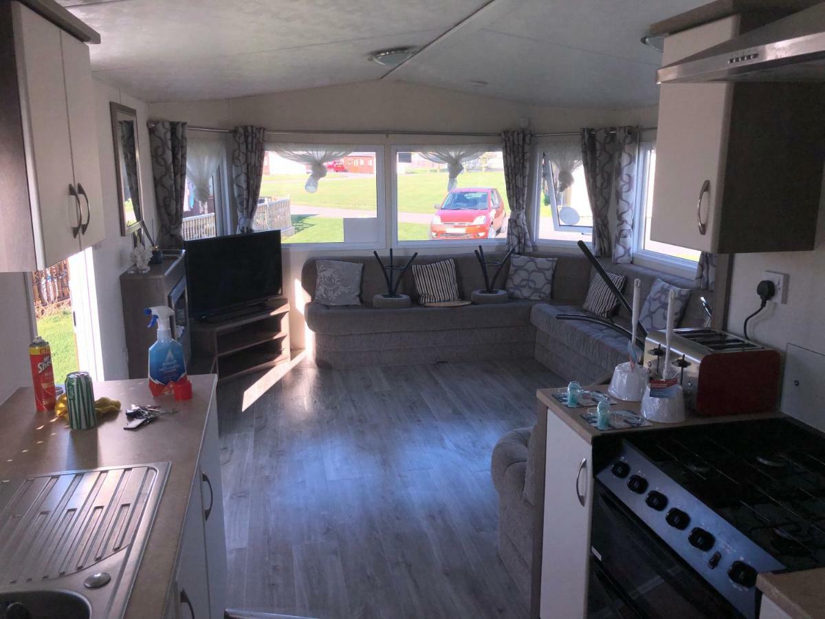 L76 Rickardos Holiday Lets Mablethorpe Exterior photo
